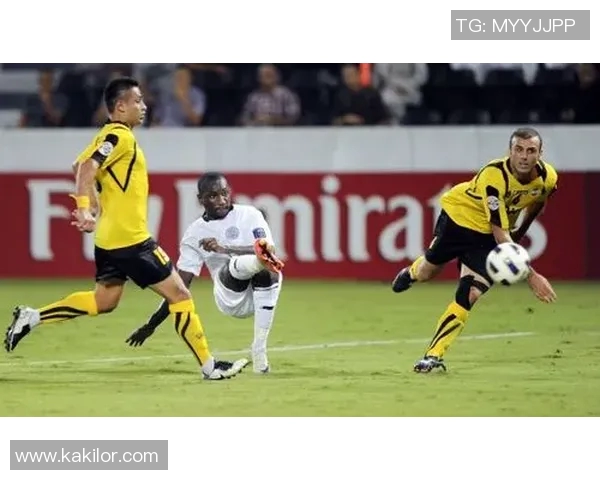 萨德与塞帕罕的较量：一场不可忽视的足球盛宴与战术博弈