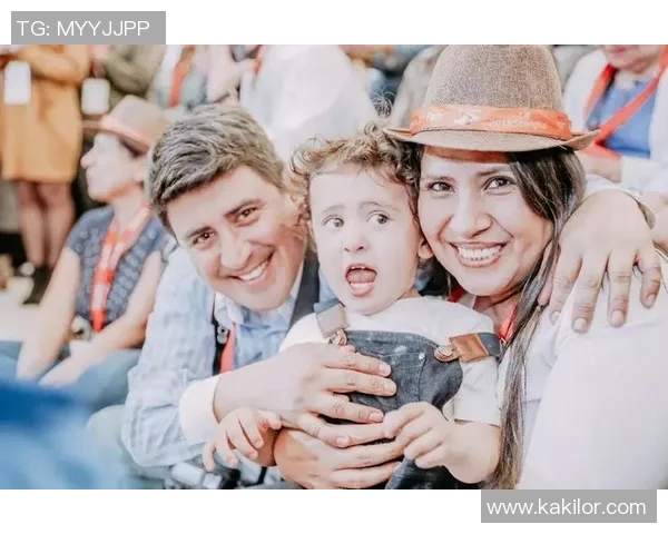 佩尔斯与科克本的精彩对决揭示了两位选手的巅峰实力与竞技魅力